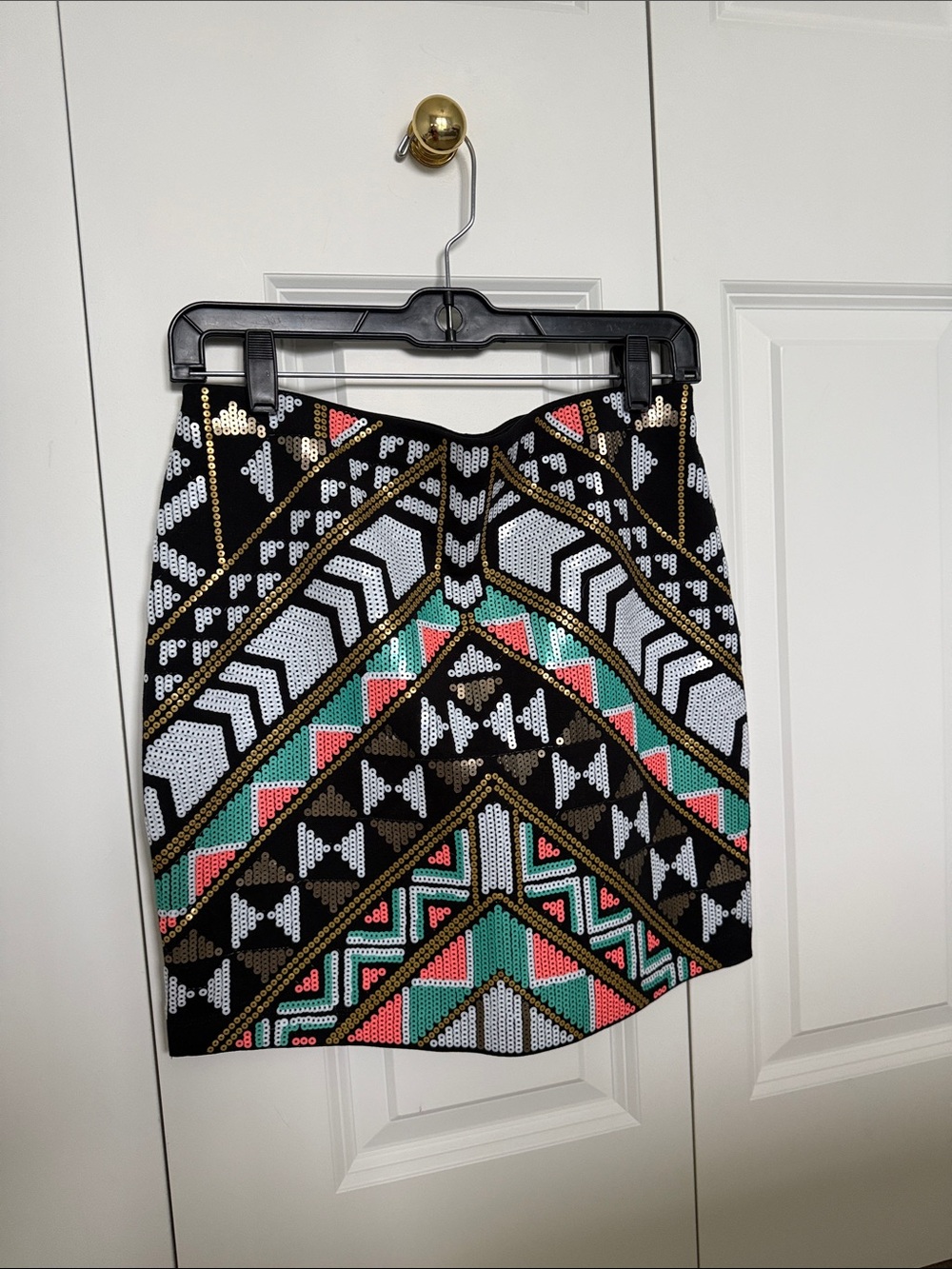 Express, size small, sequin skirt. New and never worn.